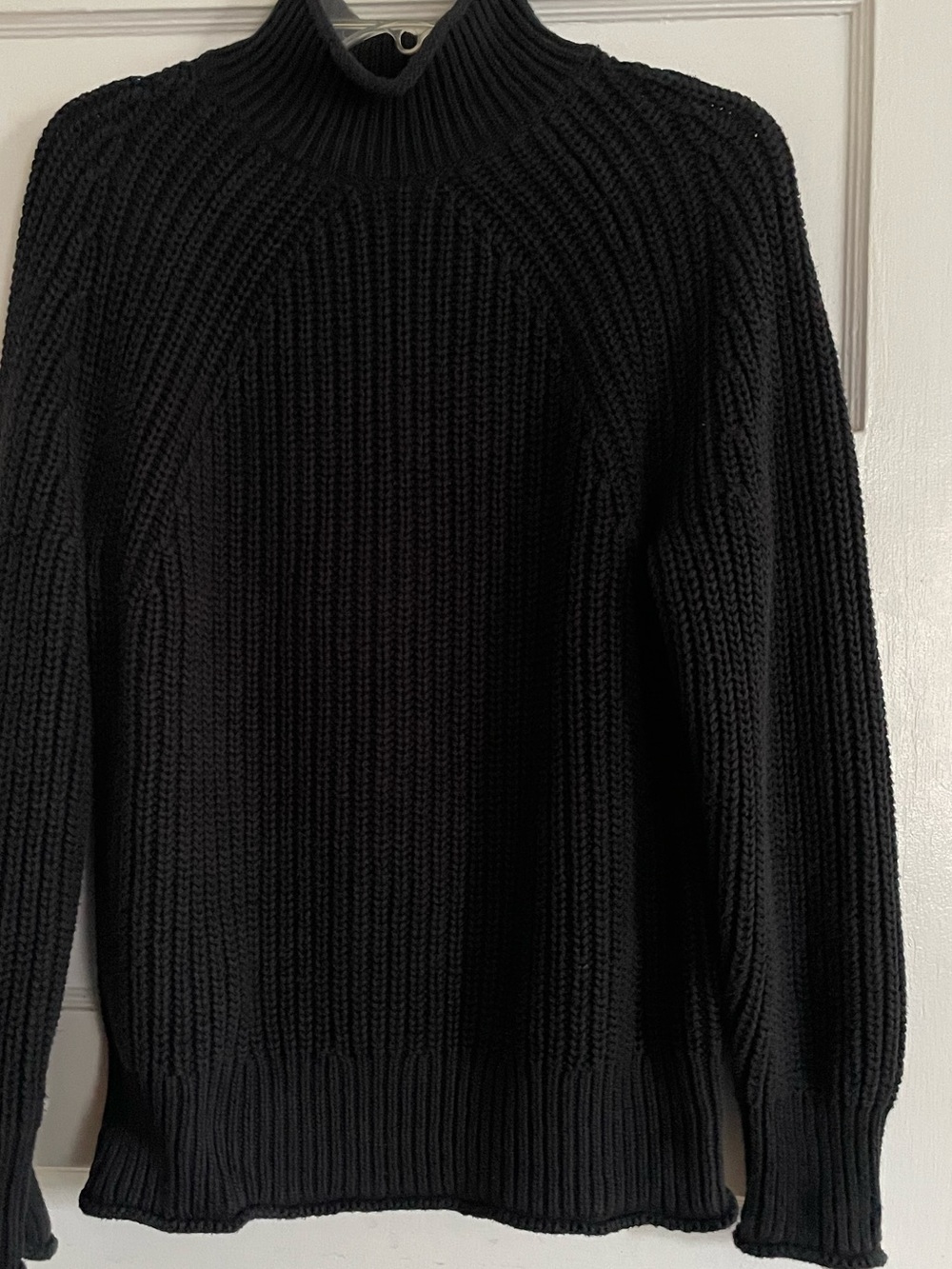 J. Crew Relaxed Cotton Rollneck Sweater S

Excellent Used - Picture 9 of 13